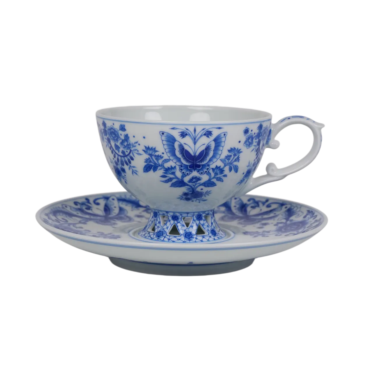Front view of the floral porcelain work